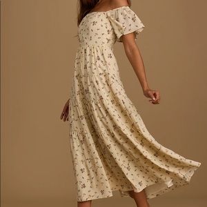 Lulus Sweet Daydreamer Yellow Floral Print Off-the-Shoulder Maxi Dress